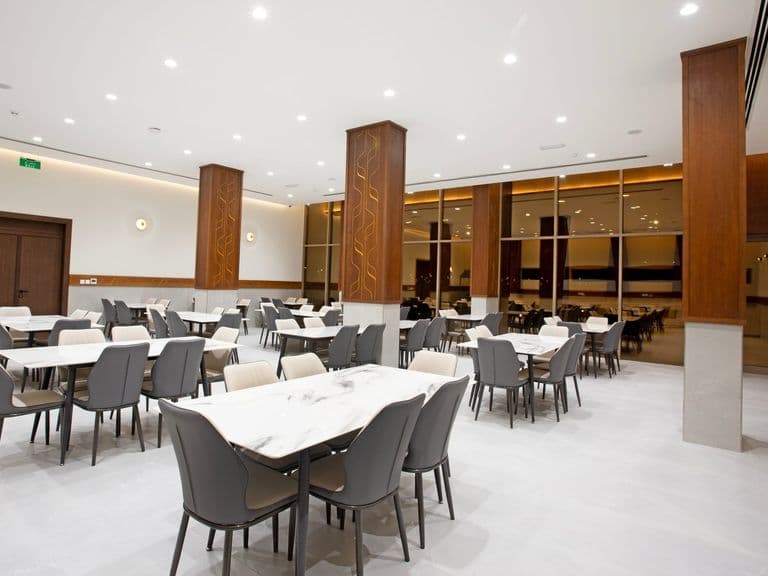 Restaurant seating